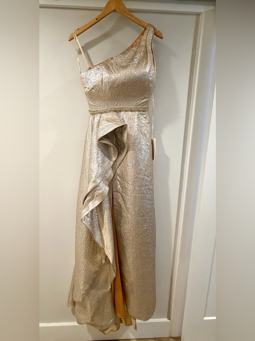 cream colored prom dresses Amazon.com: Lemai Women High Low Front Slit V Neck Spaghetti Straps Prom  Evening Dress Beige US 2 : Clothing, Shoes & Jewelry
